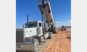 Dirt and gravel dumping like the services offered in Oklahoma by Oden Transport.